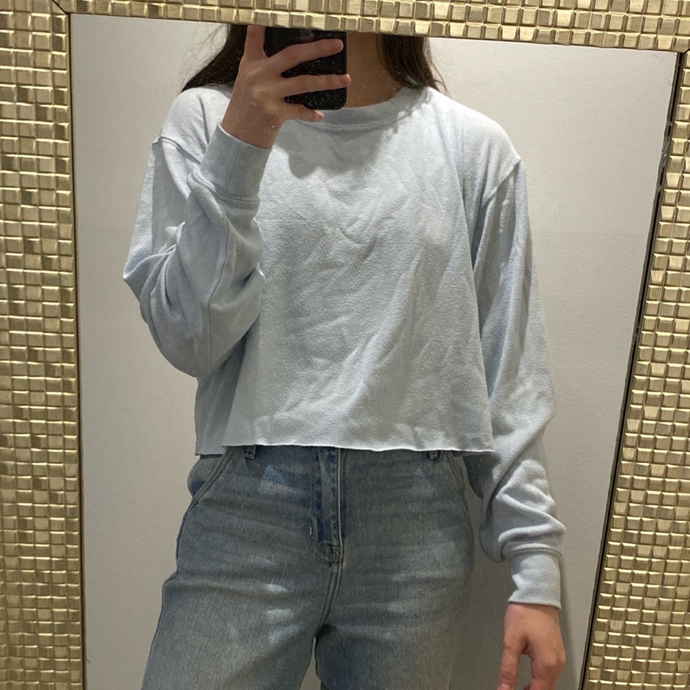 Brandy Melville Cropped Sweater